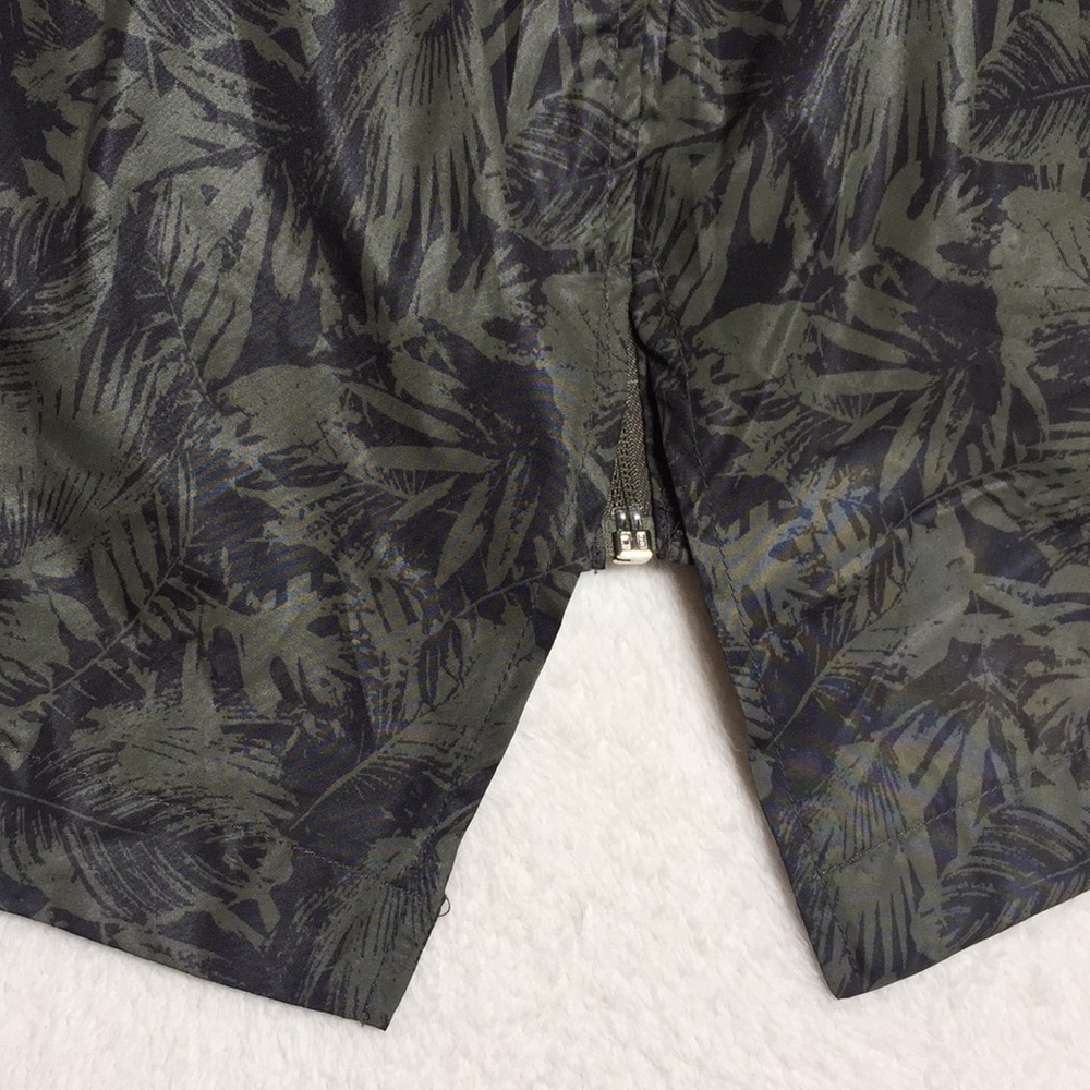 Casual Identity Leaf Print Trench Rain Jacket - Picture 6 of 6